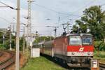 ÖBB 1044 008 durchfahrt am 22 Mai 2002 Wien-Penzing.