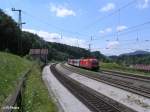 Noch ein Bild von 1116 119-7 mit der R3064 Salzburg HBF in Hellwang-Elixhausen.