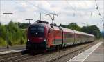 1116 230 mit Railjet in Richtung Mnchen am 08.08.12 in bersee