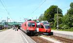 1116 260-9 mit dem EC 118 nach Münster hat genauso Einfahrt in den Bregenzer Bahnhof wie der 4024 027-7 nach Feldkirch. 02.06.12
