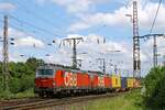ÖBB 1293 185 + 1293 187 mit Containerzug in Duisburg-Hochfeld-Vorbahnhof 11.06.2022