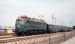 150 Jahre Eisenbahn in Österreich: ÖBB 1018.05 Strasshof 12.09.1987