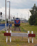 Die SM42-616 (98 51 8 620 817-1 PL PKPIC), eine Fablok 6Da (Typ Ls800E) der PKP Intercity, steht am 25 Juni 2017 beim Hauptbahnhof Posen (Poznań Głwny).