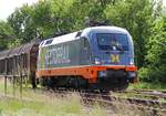 Für uns eine  alte  Bekannte für Hectorrail die  Neue , 242.502  Zurg /182 502-5 schleicht hier mit dem DGS 45686 aus Dortmund in den Gbf Padborg.