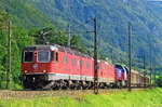 SBB 11671 durchfahrt Erstfeld am 14 September 2011.