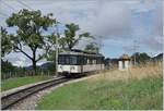 Der MOB Be 4/4 1006 (ex Bipperlisi) als Regionalzug 2331 bei der Haltstelle Châtelard VD.