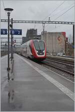 Ein SBB  Twidexx  als IC 1 nach St-Gallen bei der Durchfahrt in Renens VD.