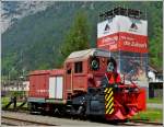 Am 24.05.2012 konnte ich die SBB Schneeschleuder X rot m 98 in Erstfeld ablichten, im Hintergrund ist der Aussichtsturm mit der Werbung fr den Bau des Gotthardbasistunnels zu sehen, von dem aus ich