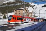 Nun sind die zwei MGB  Orion  mit dem ABeh 8/12 310 an der Spitze in Andermatt angekommen und wenden gleich auf die Gegenleistung nach Disentis.

21. Januar 2025