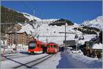 Nun sind die zwei MGB  Orion  mit dem ABeh 8/12 310 an der Spitze in Andermatt angekommen und wenden gleich auf die Gegenleistung nach Disentis.

21. Januar 2025