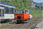Autour de la voie ferrée / Rund um die eiserne Bahn (Herbstevent 2024) - Der kleine Star des Tages die Dm 2/2 N° 3  Le Biniou  des Réseau Breton (RB) in Blonay. 
Doch das (vor einem halben Jahr gemachte) Bild gibt mir einige Rätsel auf. Der Dm 2/23 zeigt ein Schlusslich, die Ausfahrweiche jedoch steht  falsch  und auch das Ausfahrsignal zeigt keine freie Fahrt. 
Deshalb belasse ich es beim Text: Die Dm 2/2 N°3  Le Biniou  in Blonay. 

7. Sept. 2024