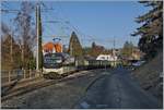  Halt auf Verlangen  wurde beim MOB GoldenPass Belle Epoque Zug 2214 auf der Fahrt von Montreux nach Zweisimmen nicht gewünscht, so dass ich meinen Fotostandpunkt für das zweite Bild in