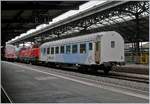 Aem 940 Testfahrten: Da die neue Aem  940 001-1 (UIC 9185 4 940 001-1 CH-SBBI) zwischen den Wagen eingereiht war, konnte sie nur eingeschränkt fotografiert werden.