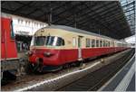 Der SBB RAe TEE II 1053 in Lausanne.