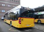 (268'388) - PostAuto Zentralschweiz (Hfliger) - OW 41'564/PID 12'023 - eMercedes am 22. Oktober 2024 beim Bahnhof Spiez