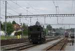 Die kleine ST Dampflok E 3/3 N° 5 auf grosser (Rangeier)-Fahrt in Sursee: Um ihren von Triengen nach Sursee gebrachten Zug wieder nach Triengen zurückzuziehen muss der Wagenpark auf der