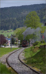 Train au fil de l'Areuse.