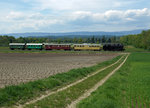 DBB: Der Dampfzug mit der Eb 3/5 5810 /ehemals SBB) + Bi 523 + 524 + C2 +C2 auf der Hinfahrt von der Werkstätte Konolfingen zum Spargelfest Kerzers vom 7.