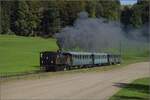 Dampftage Huttwil.

Ed 3/4 2 der Solothurn-Münster-Bahn auf dem Weg nach Sumiswald-Grünen. Breite/Dürrenroth, Oktober 2023.