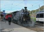 Und fertig ist der  GmP*...
Die BFD HG 3/4 N° 3 der Blonay-Chamby Bahn ist mit dem MOB Flachwagen (wohl ebenfalls B-C), und ihrem Zug nach Chaulin in Blonay fahrbereit. 

13. Oktober 2024