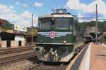 Verein Mikado 1254 haben einige Elloks une eine davon, die 11407, setzt sich am Nachmittag von 17 Mai 2025 vor ein Sonderzug in Burgdorf whrend das Bahnspektakel  150 Jahre Emmentalbahn  das in die ganze Region Emmental gefeiert wurde.