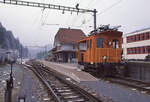 Die Station Wasen im Emmental, als sie noch einen Traktor besass. Te 29 der EBT, 31.Dezember 1992  