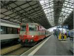 Die  Swiss Express  Re 4/4 II 11109 in Lausanne.