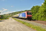 Ein Sdz der CBB mit der 482 046 ist hier bei Th�ngersheim vor mein Objektiv geraten.