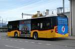 (281'929) - PostAuto Bern - BE 637'781/PID 11'216 - Mercedes am 31. Oktober 2025 beim Bahnhof Frutigen