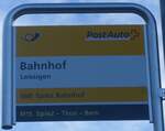 (223'030) - PostAuto-Haltestellenschild - Leissigen, Bahnhof - am 16. Dezember 2020