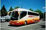 (096'913) - Aus England: Abbott's, Leeming - AK54 AOL - Scania/Irizar am 25.