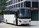 (276'711) - Heimat Reisen, Rmlang - SH 70'549 - VDL am 14. Juni 2025 beim Bahnhof Brig