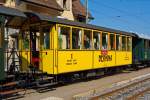   Der wunderschöne 2-achsige  BERNINA  Salonwagen As 2 der Museumsbahn Blonay-Chamby, am 27.05.2012 im Bahnhof Blonay.