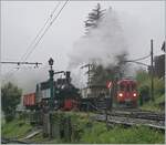 Bei interessantem Wetter verlässt der RhB Bernina Bahn Abe 4/4 I 35 der Blonay-Chamby Bahn Chaulin während links im Bild die G 2x 2/2 105 für die nächste Dampffahrt vorbereitet wird.

1. Mai 2021