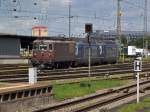 Noch mehr BLS-Loks: Re 425 184  Krattigen , Re 465 011 und Re 465 013 stehen im Gleisvorfeld des Badischen Bahnhofs.