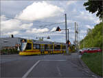 Birsigtalbahn.

BLT Tango Be 4/10 165 in Flh. Mai 2024. Flh wurde ein Jahr nach Betriebsbeginn im Jahr 1888 erreicht. Erst 1910 wurde ber das Elsass die Strecke nach Rodersdorf weitergefhrt mit der Bedingung, dass in Leimen (heute Leymen) ein Bahnhof gebaut werde. Es gab sogar Planungen, die Bahn weiter bis nach Belfort zu bauen. Dazu wre vermutlich ein Lckenschluss zwischen Rodersdorf und Rchsy bei Pfetterhouse notwendig gewesen. Das htte wohl die verschiedenen Linien bis Basel verbunden. Allerdings war wohl die grosse Zeit des Eisenbahnbau vorbei. 