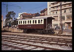 Alte Fahrzeuge auf der Orbe - Chavornay - Bahn: einstiger Sihltalbahn-Personenwagen C 25 von 1892 in Orbe, 17.Sep.1967