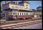 Alte Fahrzeuge auf der Orbe - Chavornay - Bahn: Triebwagen 13 von 1920. Orbe, 17.Sep.1967  