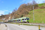 Werthenstein: Die vereingten S-Bahnzüge aus Langenthal - Huttwil (BLS NINA 032) und Langnau (BLS Lötschberger 101), die in Wolhusen miteinander verbunden wurden.