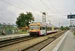 Der GTW 526 627-4 noch in MThB Farbgebung erreicht Stein am Rhein.

12. Juli 2004 