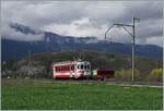 Der Winter ist vorbei! Der AOMC Xeh 4/4 512  Val d'Illiez  fährt mit dem X2 957 Richtung Aigle.