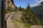Wildes Gelände rund um die Martigny-Châtelard-Bahn.