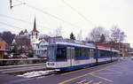 Das Ende naht - die Tramwagen des RBS 81-89: Wagen 87 an der Endstation Worb Dorf, wie sie damals aussah. Im Hintergrund das Schloss Worb. Der Wagen trägt noch die Liniennummer  G  und die Fahrzielangabe  Helvetiaplatz . 30.Dezember 1990   Vor allem gibt es hier noch keine Schlaufe für Einrichtungsfahrzeuge, die seit 2010 hierher gelangen. 