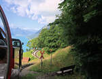 Blick zurück auf die Kreuzungsstation im Aufstieg oberhalb Geldried.