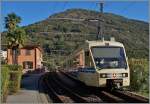 Der FART ABe 4/8 N° 46 verlässt als Centovalliexpress CEX 34 Intragna Richtung Domodossola.