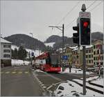 Kurz vor Teufen ist ein AB - ABe 4/6 4110 + Be 4/6 4010 auf dem Weg von Appenzell nach Trogen (via St.