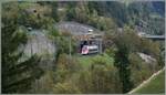 Ein weiterer SBB RABe 501  Giruno  auf dem Weg nach Süden ist infolge der Umleitung via Gotthard Bergstrecke (statt durch den Basistunnel) bei Wasen unterwegs und fährt auf der untersten