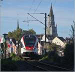 Der SBB Seehas RABe 521 201 auf dem Weg nach Engen verlässt Konstanz.