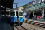 Der MOB ABDe 8/8 4002  VAUD  wartet mit seinem Regionalzug 2224 in Montreux auf Fahrgäste und die Abfahrt nach Zweisimmen.