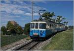 Der MOB ABDe 8/8 4004  Fribourg  nach Montreux nach der Abfahrt in Châtelard VD.